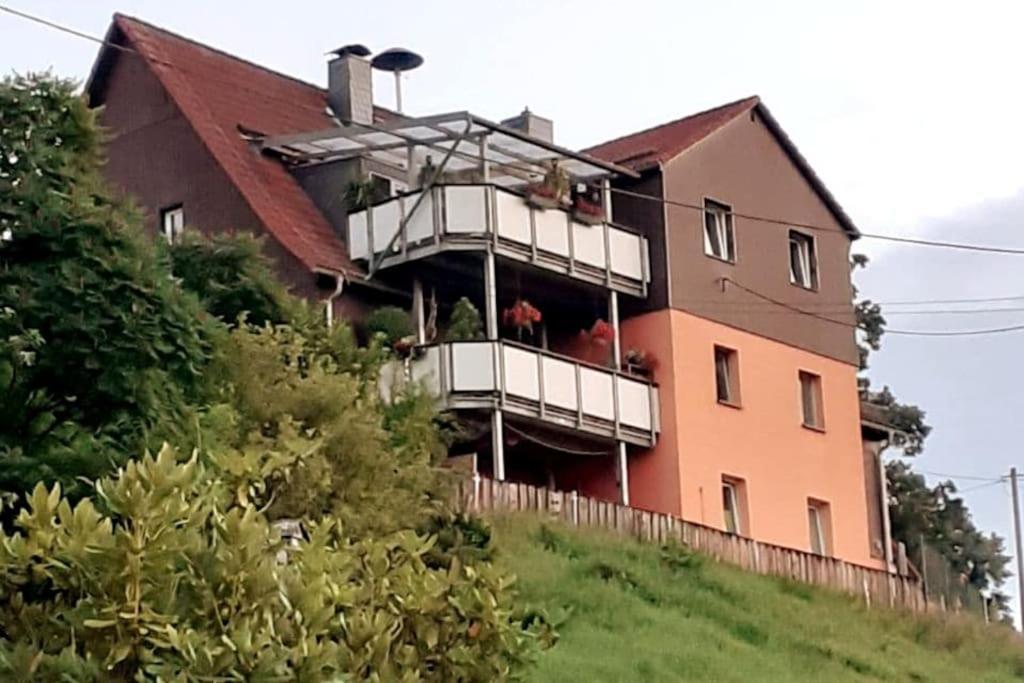 Schoene Und Ruhige Ferienwohnung In Ottendorf Sebnitz Eksteriør bilde